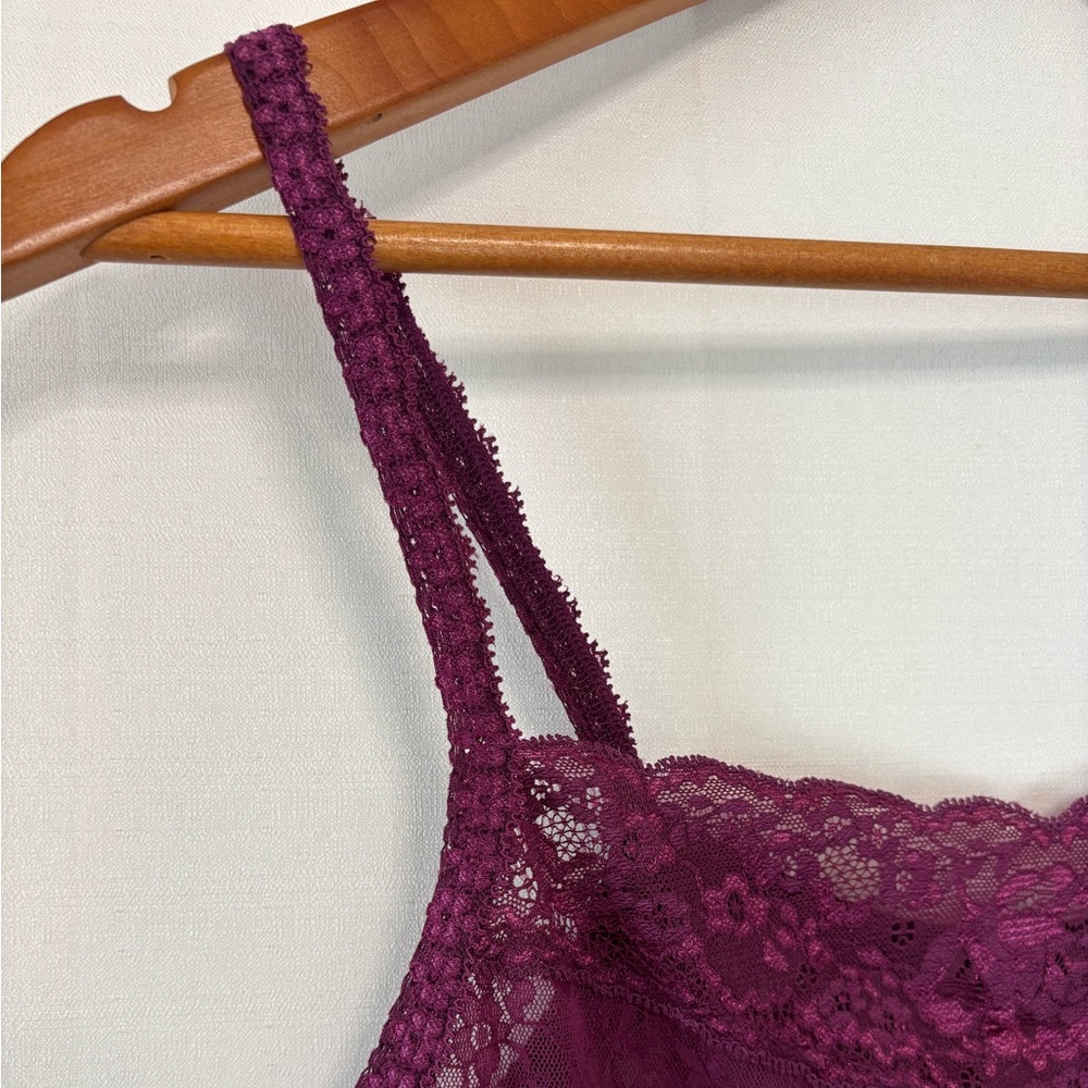 HANKY PANKY Burgundy Lace Chemise Size Medium - Picture 3 of 7